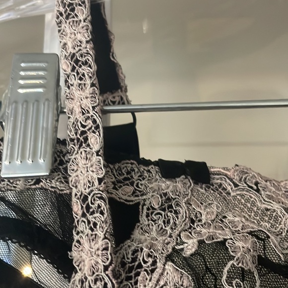 Intimates set - Picture 3 of 4